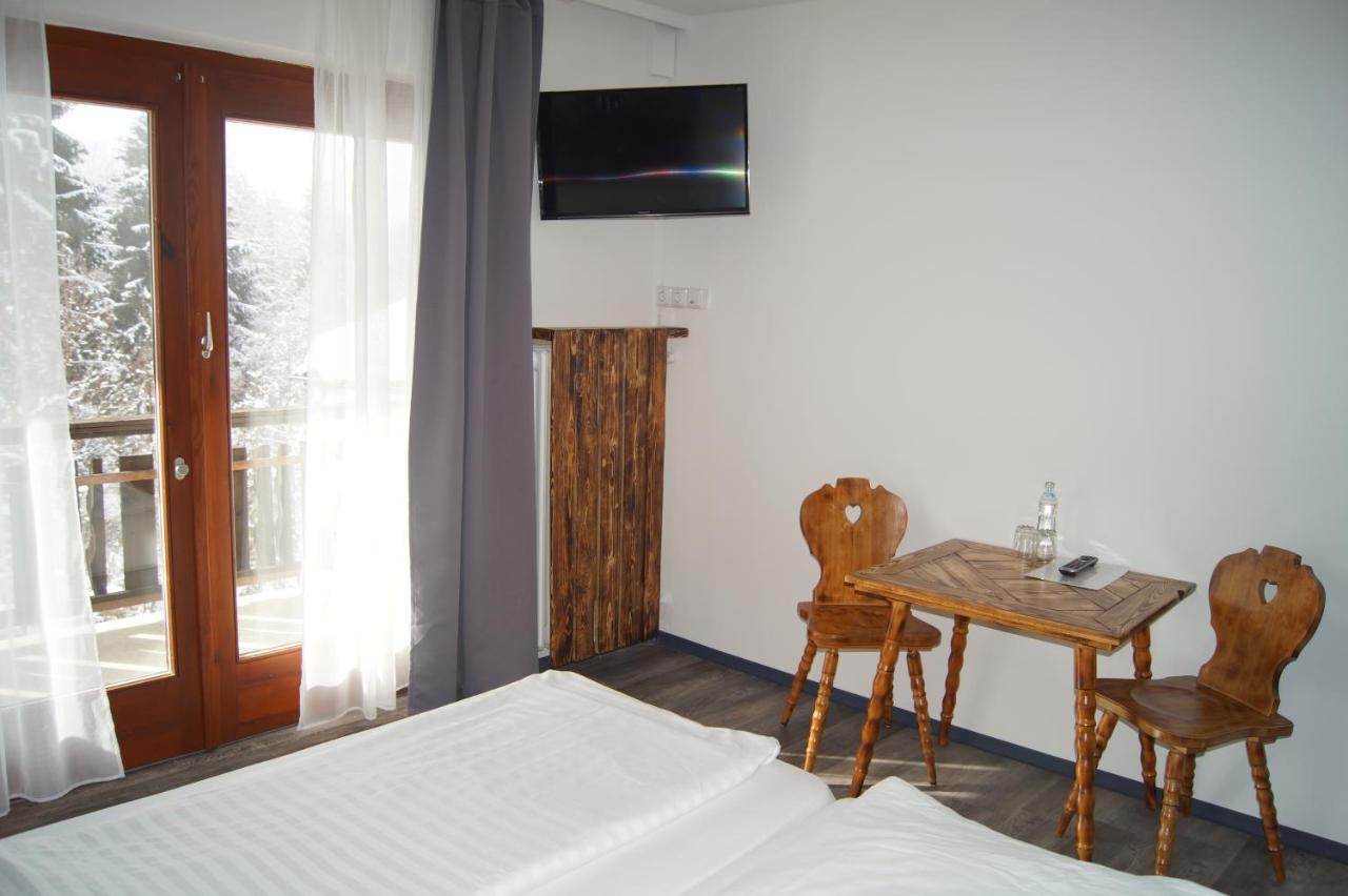 La Irmania Pension Ledenitzen Extérieur photo