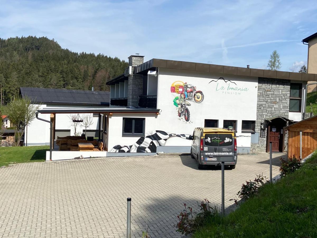 La Irmania Pension Ledenitzen Extérieur photo